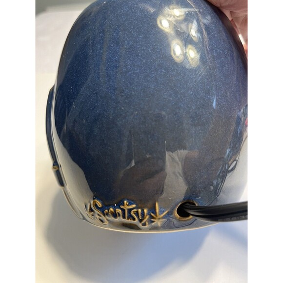 Scentsy Hanukkah Menorah Blue Ceramic Wax Warmer Full Size Retired Tested - Picture 11 of 15